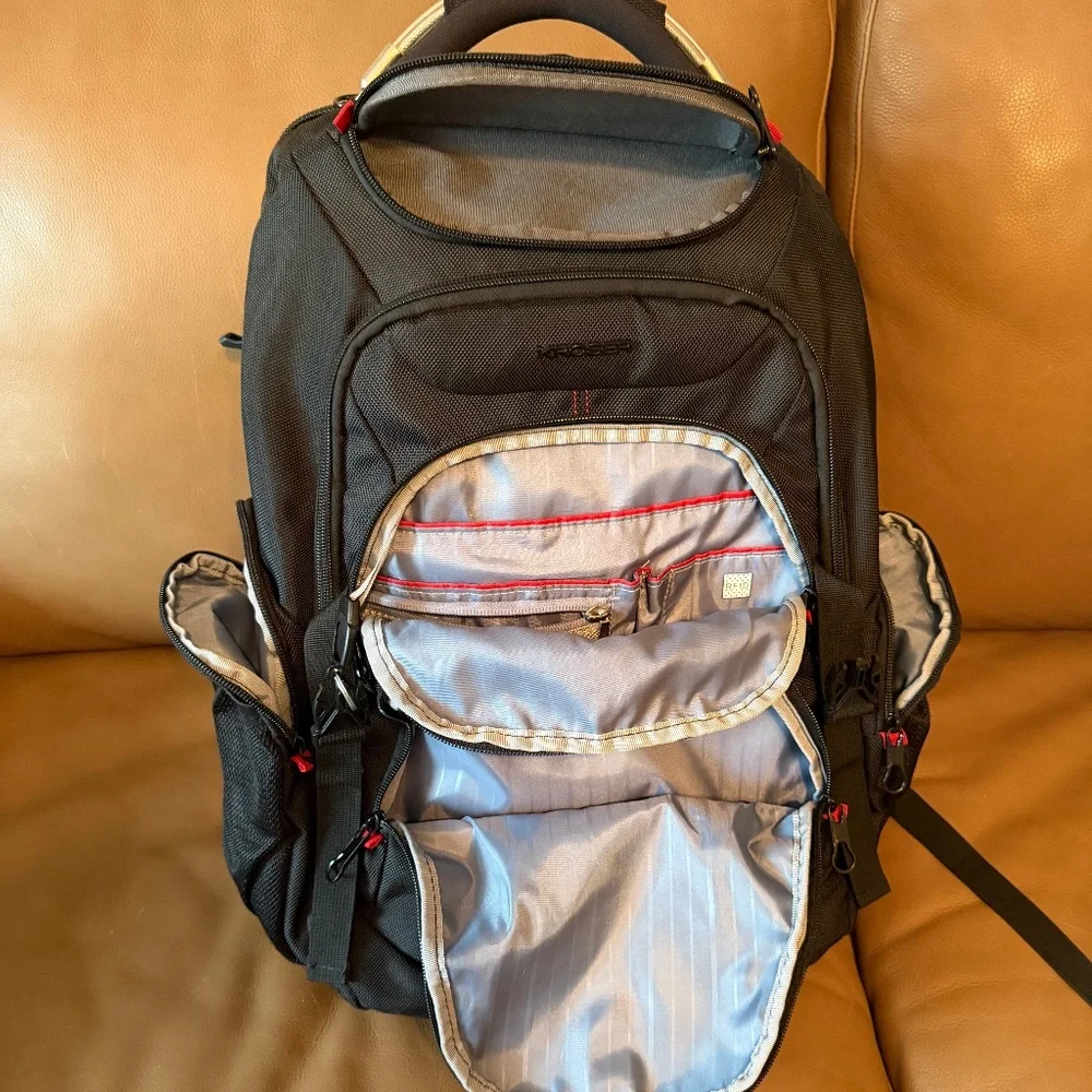 KROSER Travel Laptop Backpack 17.3 Inch XL Computer Backpack-Black - Picture 5 of 10